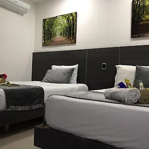 Poblado 10 Medellín