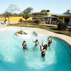 Campestre Dorado Sai Hotel
